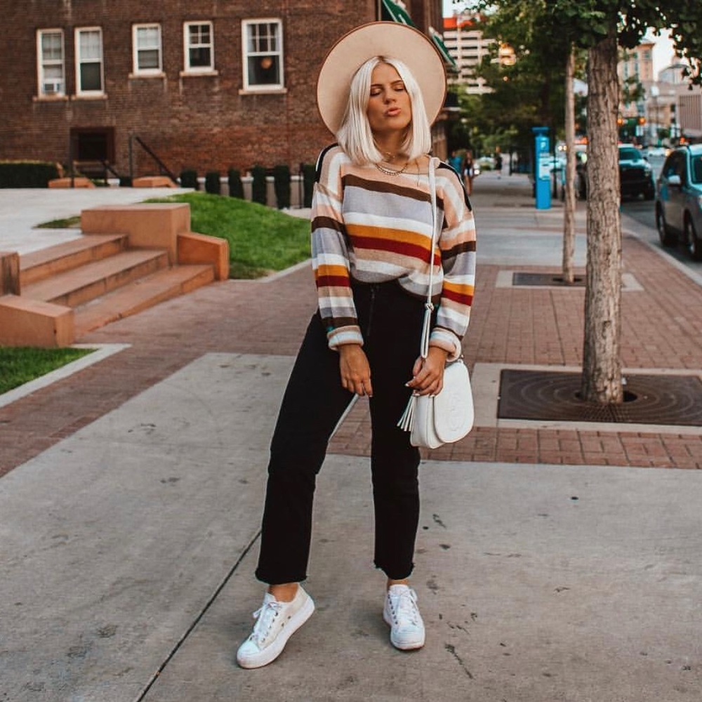 NEVER WORN STRIPED SWEATER